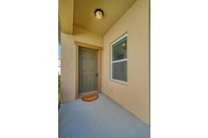 2428 WAXWING WAY, SANFORD, FL 32773 Sold 01/25/23