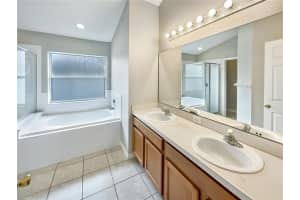 2137 BRIARCLIFF CIR, MOUNT DORA, FL 32757 Sold 03/09/23