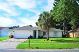 2120 SPICE AVE, ORLANDO, FL 32837 Sold 01/09/23