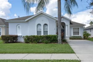 135 MINNIEHAHA CIR, HAINES CITY, FL 33844 Sold 10/28/22