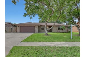 2738 LONGWOOD BLVD, MELBOURNE, FL 32934 Sold 01/27/23