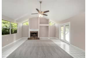 6219 BONAVENTURE COURT, SARASOTA, FL 34243 Sold 08/25/23