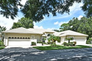 2402 SWEETWATER COUNTRY CLUB DR, APOPKA, FL 32712 Sold 11/18/22