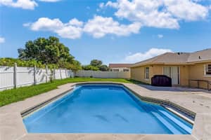 2373 CILANTRO DR, ORLANDO, FL 32837 Sold 10/13/22