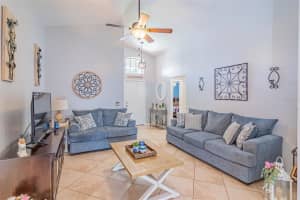 2914 CANOE CIR, SAINT CLOUD, FL 34772 Sold 10/14/22