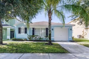 1838 ROYAL RIDGE DR, DAVENPORT, FL 33896 Sold 11/30/22