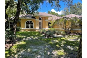 135 RIVER OAKS CIR, SANFORD, FL 32771 Sold 10/18/22