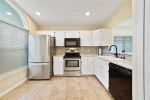252 DANIELS CROSSING DR, WINTER GARDEN, FL 34787 Sold 10/18/22