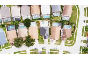 727 ROCHESTER LOOP, DAVENPORT, FL 33897 Sold 11/14/22