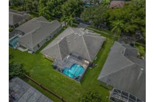 10121 COVE LAKE DR, ORLANDO, FL 32836 Sold 10/18/22