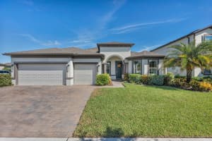 5545 POTENZA DR, SAINT CLOUD, FL 34771 Sold 11/04/22