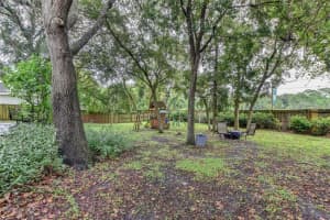 5 PLEASENT HILL DR, DEBARY, FL 32713 Sold 12/30/22