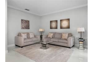 9328 Westover Club Cir, Windermere, FL 34786, Sold 01/20/23