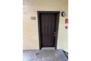 2060 CASCADES BLVD #306, KISSIMMEE, FL 34741 Sold 10/17/22