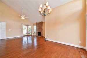 618 Fallsmead Cir, Longwood, FL 32750, Sold 01/10/23