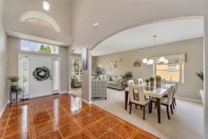 2562 VOLTA CIR, KISSIMMEE, FL 34746 Sold 07/03/23