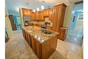 501 WHITE RIVER DR, ORLANDO, FL 32828 Sold 10/12/22