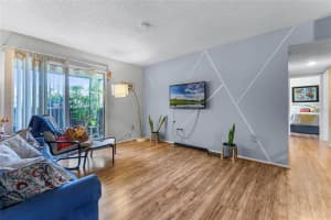 956 LAKE DESTINY RD #E, ALTAMONTE SPRINGS, FL 32714 Sold 10/31/22