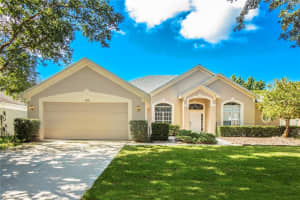 7818 SAINT ANDREWS CIR, ORLANDO, FL 32835 Sold 11/18/22