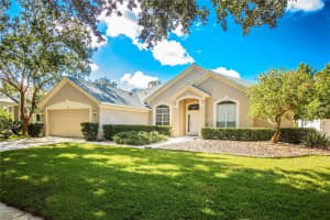 7818 SAINT ANDREWS CIR, ORLANDO, FL 32835 Sold 11/18/22