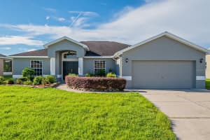 2827 STONEWOOD CIR, LAKELAND, FL 33810 Sold 05/30/23