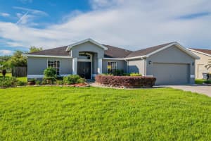 2827 STONEWOOD CIR, LAKELAND, FL 33810 Sold 05/30/23