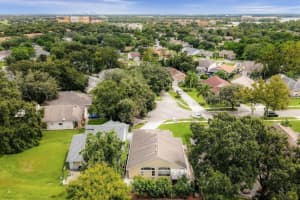 2712 GRANTHAM CT, ORLANDO, FL 32835 Sold 10/26/22