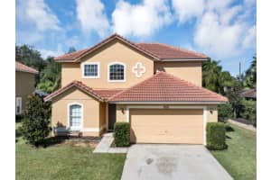 253 GRANADA BLVD, DAVENPORT, FL 33837 Sold 10/31/22