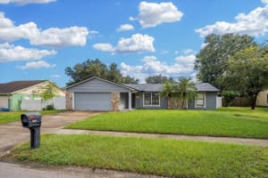 7833 MURCOTT CIR, ORLANDO, FL 32835 Sold 01/16/23