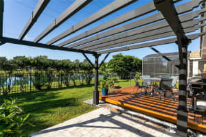 6416 WINDER OAKS BLVD, ORLANDO, FL 32819 Sold 10/28/22