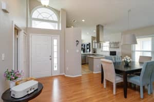 201 LAKEBREEZE CIR, LAKE MARY, FL 32746 Sold 10/21/22