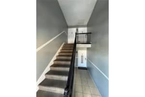 412 BANYON TREE CIR #200, MAITLAND, FL 32751 Sold 11/30/22