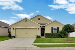 4218 ROBERTA DR, WINTER HAVEN, FL 33881 Sold 12/07/22