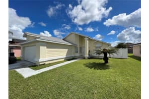13238 BOULDER WOODS CIR, ORLANDO, FL 32824 Sold 12/29/22