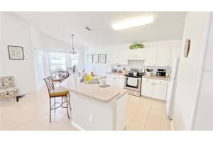 4742 CUMBRIAN LAKES DR, KISSIMMEE, FL 34746 Sold 11/11/22