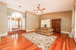 2403 Orchard Dr, Apopka, FL 32712, Sold 02/16/23