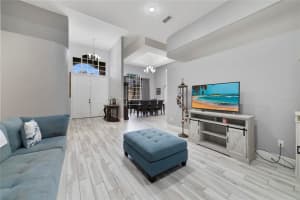 14342 STAMFORD CIR, ORLANDO, FL 32826 Sold 11/21/22