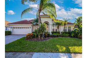 9018 HERITAGE BAY CIR, ORLANDO, FL 32836 Sold 03/03/23