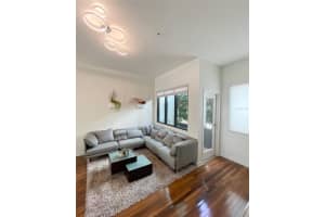 350 S Osceola Ave, Orlando, FL 32801, Sold 10/31/22