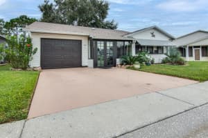 3121 Pebble Bend Dr, Lakeland, FL 33810, Sold 03/06/23