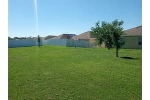 463 AUTUMN STREAM DR, AUBURNDALE, FL 33823 Sold 06/28/23