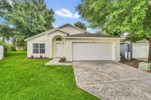 825 Clear Creek Cir, Clermont, FL 34714, Sold 11/03/22