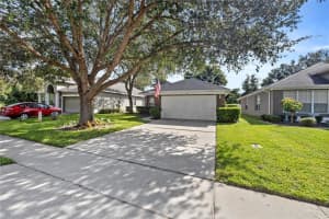 669 Dartford Ct, DeBary, FL 32713, Sold 11/22/22