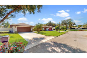 19 Abbey Ct, Haines City, FL 33844, Sold 02/23/23