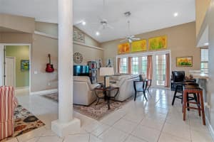 6851 HUNTINGTON HILLS BLVD, LAKELAND, FL 33810 Sold 02/08/23