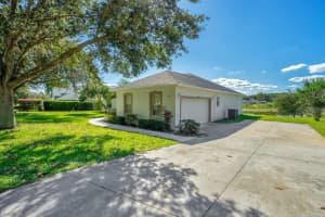 10735 VERSAILLES BLVD, CLERMONT, FL 34711 Sold 02/17/23