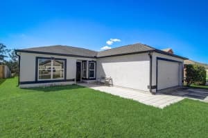 6762 Pomeroy Cir, Orlando, FL 32810, Sold 11/28/22