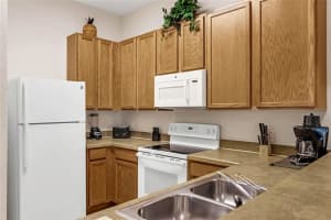 512 RUM RUN #512, DAVENPORT, FL 33837 Sold 01/02/24