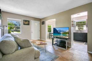 2960 SLIPPERY ROCK AVE, ORLANDO, FL 32826 Sold 02/08/23