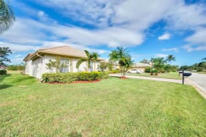 414 NW Canterbury Ct, Port St. Lucie, FL 34983, Sold 12/30/22